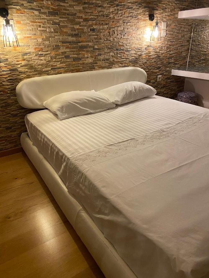 Helen Luxury Loft Design Meisonette-Apartment Atenas Exterior foto